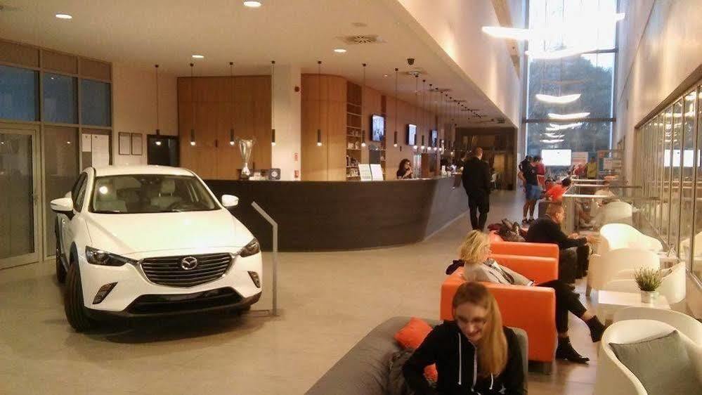 Hotel Fairplayce Poznań Esterno foto